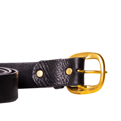 Leather Swage belt in Italian saddle hide antique black colour, handmade by Mackenzie Leather Edinburgh.