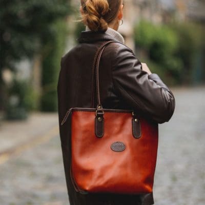 Leather College Tote bag in Spanish soft hide shiny tan colour, handmade by Mackenzie Leather Edinburgh.