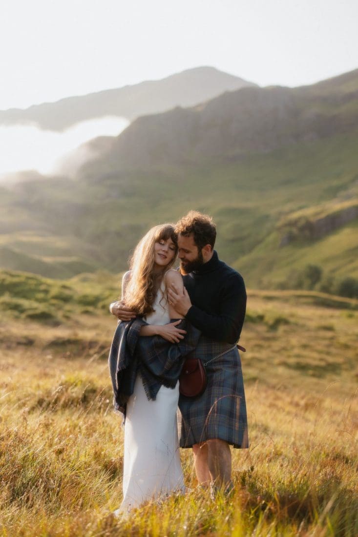 P A scaled Editorial: A Sporran Fit for a Highland Elopement