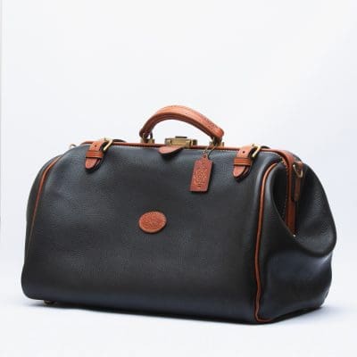 Handmade leather travelbag by Mackenzie Leather Edinburgh